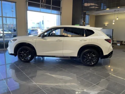 More photos of 2025 Acura ADX w/A-Spec Advance Package at Jay Wolfe Acura, MO