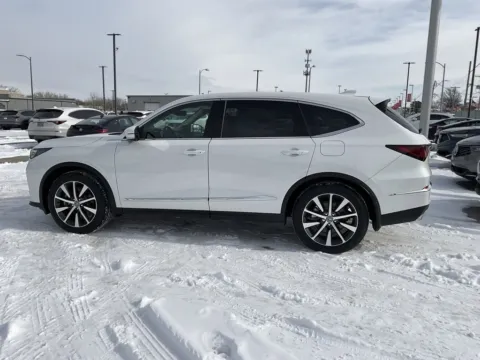 More photos of 2026 Acura MDX w/Technology Package at Jay Wolfe Acura, MO