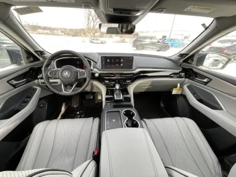 More photos of 2026 Acura MDX w/Advance Package at Jay Wolfe Acura, MO