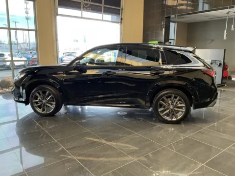 More photos of 2025 Acura ADX w/A-Spec Package at Jay Wolfe Acura, MO