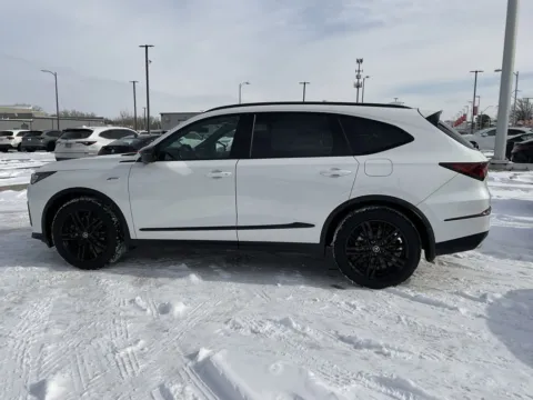 More photos of 2026 Acura MDX w/A-Spec Advance Package at Jay Wolfe Acura, MO