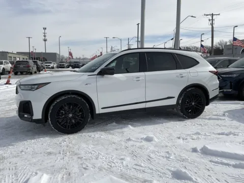 More photos of 2026 Acura MDX w/A-Spec Advance Package at Jay Wolfe Acura, MO