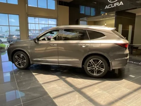 More photos of 2026 Acura MDX w/Advance Package at Jay Wolfe Acura, MO