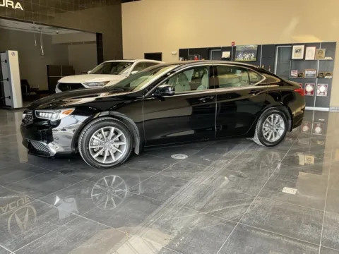 More photos of 2018 Acura TLX 2.4L at Jay Wolfe Acura, MO