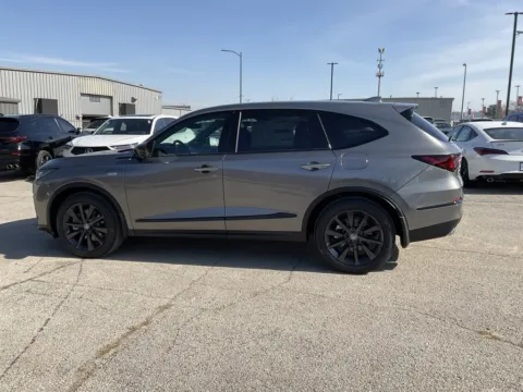 More photos of 2026 Acura MDX w/A-Spec Package at Jay Wolfe Acura, MO