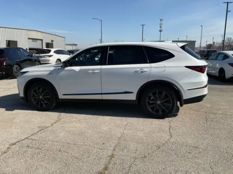 More photos of 2026 Acura MDX w/A-Spec Package at Jay Wolfe Acura, MO