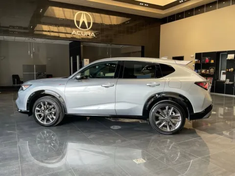 More photos of 2025 Acura ADX w/A-Spec Package at Jay Wolfe Acura, MO