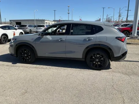 More photos of 2026 Acura ADX w/A-Spec Advance Package at Jay Wolfe Acura, MO