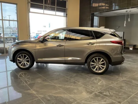 More photos of 2023 Acura RDX w/Technology Package at Jay Wolfe Acura, MO