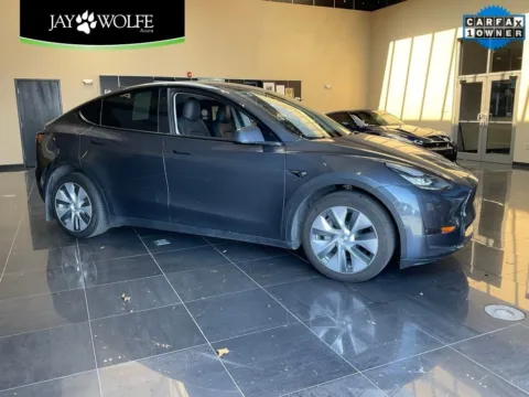 Silver 2023 Tesla Model Y Long Range for sale in Kansas City, MO