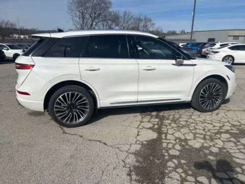 More photos of 2021 Lincoln Corsair Reserve at Jay Wolfe Acura, MO