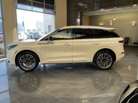 More photos of 2021 Lincoln Corsair Reserve at Jay Wolfe Acura, MO