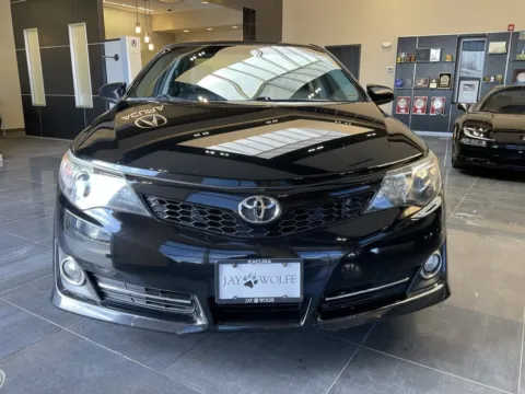Photos of 2013 Toyota Camry XLE for sale in Kansas City, MO at Jay Wolfe Acura