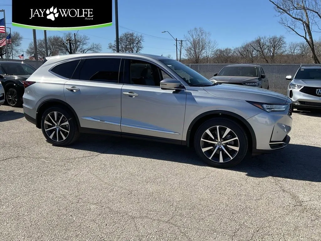 Silver 2026 Acura MDX w/Technology Package for sale in Kansas City, MO