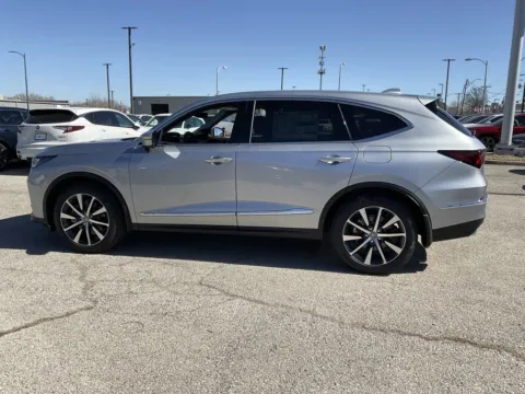 More photos of 2026 Acura MDX w/Technology Package at Jay Wolfe Acura, MO