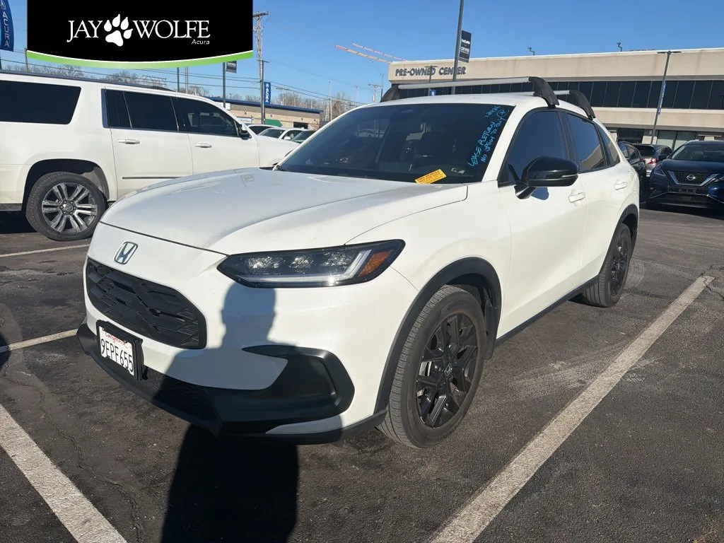 White 2023 Honda HR-V Sport for sale in Kansas City, MO