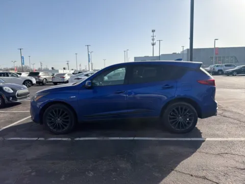 Photos of 2023 Acura RDX w/A-Spec Advance Package for sale in Kansas City, MO at Jay Wolfe Acura