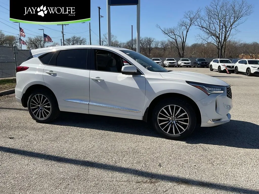 White 2026 Acura RDX w/Advance Package for sale in Kansas City, MO