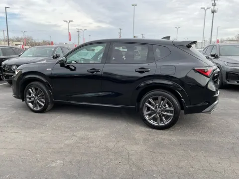 More photos of 2025 Acura ADX w/A-Spec Package at Jay Wolfe Acura, MO