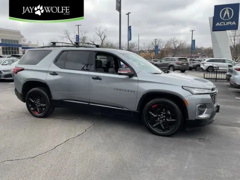 Gray 2023 Chevrolet Traverse Premier for sale in Kansas City, MO