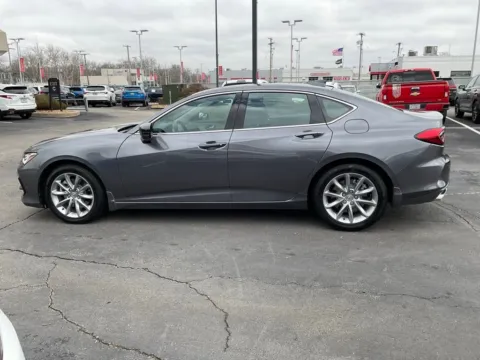 More photos of 2023 Acura TLX at Jay Wolfe Acura, MO