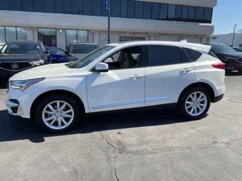 More photos of 2019 Acura RDX at Jay Wolfe Acura, MO