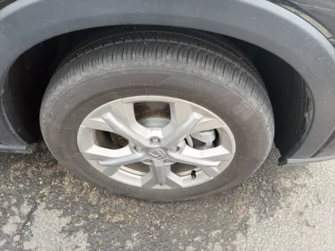 More photos of 2025 Honda HR-V LX at Jay Wolfe Acura, MO