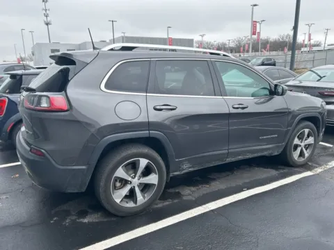 Another view of 2019 Jeep Cherokee Limited for sale in Kansas City, MO at Jay Wolfe Acura