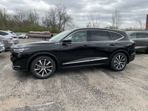 More photos of 2026 Acura MDX w/Technology Package at Jay Wolfe Acura, MO