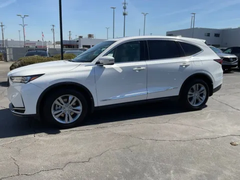 More photos of 2026 Acura MDX at Jay Wolfe Acura, MO