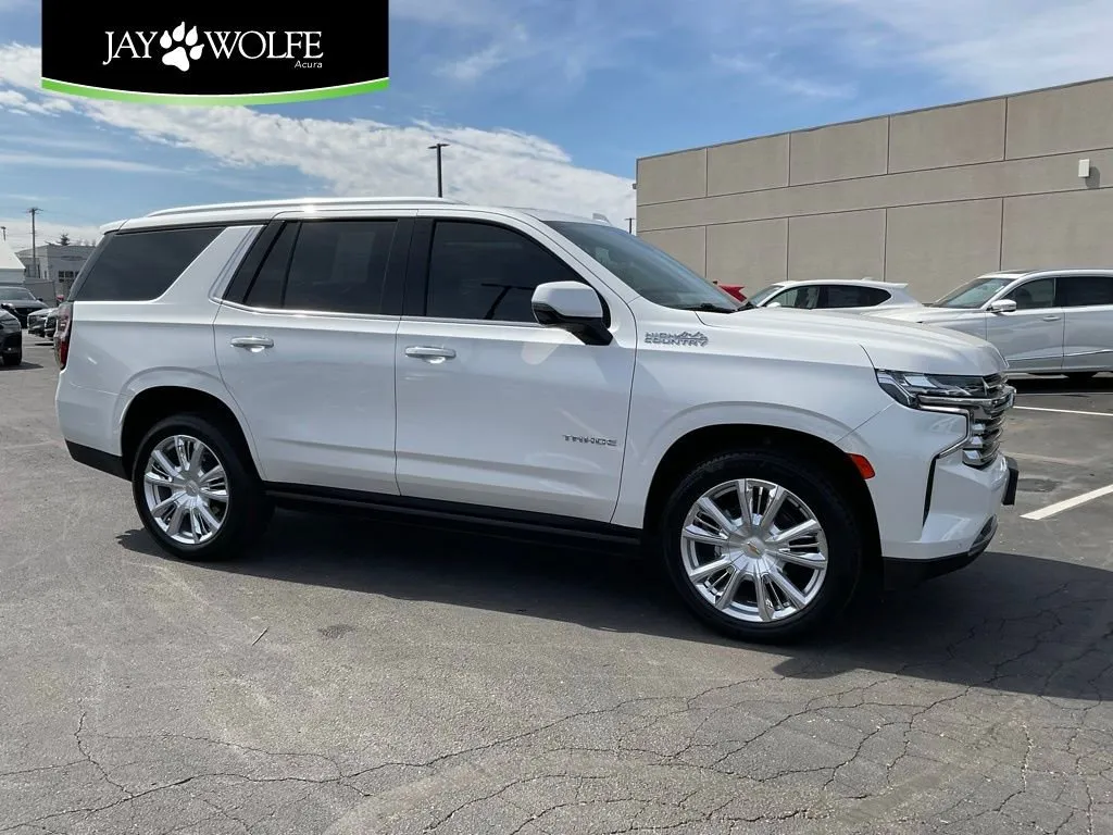 White 2023 Chevrolet Tahoe High Country for sale in Kansas City, MO