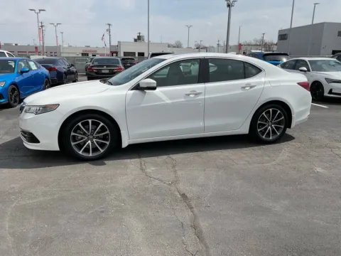 More photos of 2015 Acura TLX V6 Tech at Jay Wolfe Acura, MO