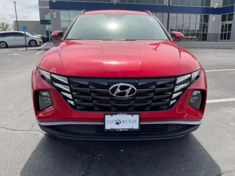 Photos of 2023 Hyundai Tucson SEL for sale in Kansas City, MO at Jay Wolfe Acura