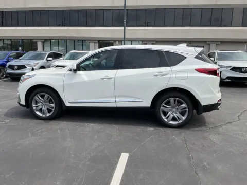 More photos of 2019 Acura RDX w/Advance Pkg at Jay Wolfe Acura, MO
