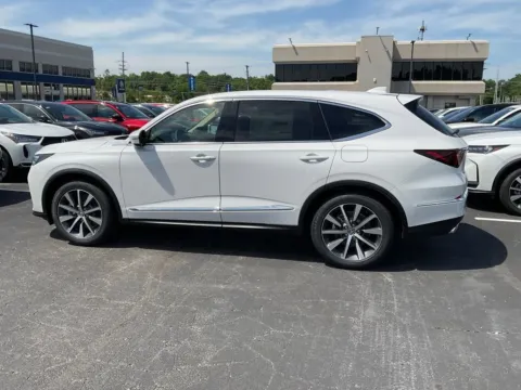 More photos of 2026 Acura MDX w/Technology Package at Jay Wolfe Acura, MO