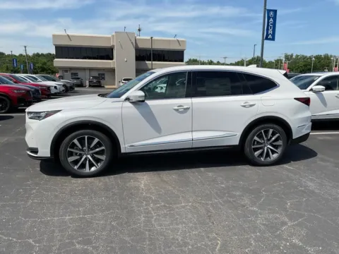 More photos of 2026 Acura MDX w/Technology Package at Jay Wolfe Acura, MO