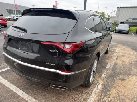 More photos of 2023 Acura MDX w/Advance Package at Jay Wolfe Acura, MO