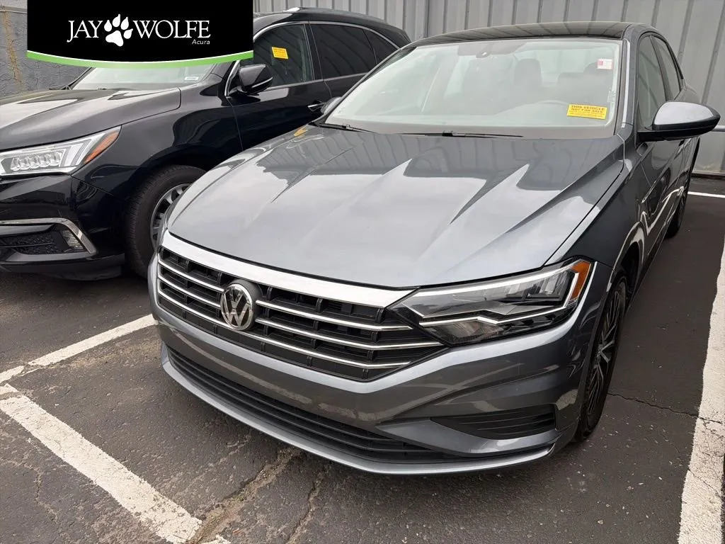 Gray 2020 Volkswagen Jetta 1.4T SE for sale in Kansas City, MO