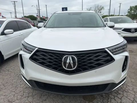 Photos of 2025 Acura RDX w/Technology Package for sale in Kansas City, MO at Jay Wolfe Acura