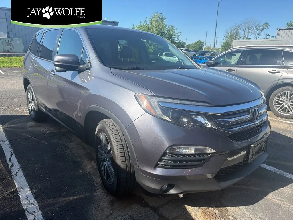 Gray 2016 Honda Pilot EX-L for sale in Kansas City, MO