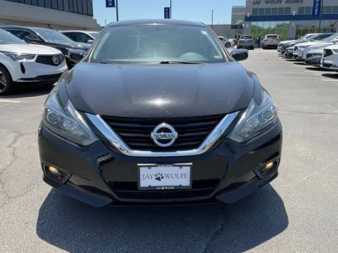 Photos of 2018 Nissan Altima 2.5 SR for sale in Kansas City, MO at Jay Wolfe Acura