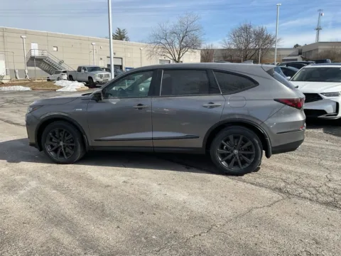 More photos of 2026 Acura MDX w/A-Spec Package at Jay Wolfe Acura, MO