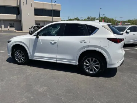 More photos of 2024 Mazda CX-5 2.5 S Preferred Package at Jay Wolfe Acura, MO