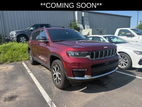 Red 2024 Jeep Grand Cherokee L Limited for sale in Kansas City, MO