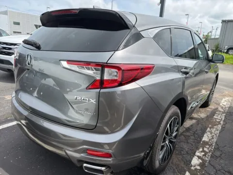 More photos of 2025 Acura RDX w/Advance Package at Jay Wolfe Acura, MO