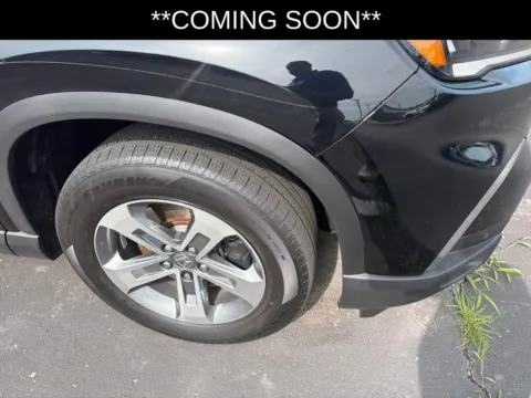 More photos of 2023 Honda Pilot EX-L 8 Passenger at Jay Wolfe Acura, MO