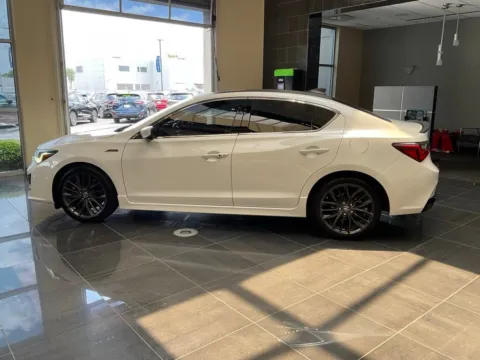 More photos of 2019 Acura ILX Premium and A-SPEC Packages at Jay Wolfe Acura, MO