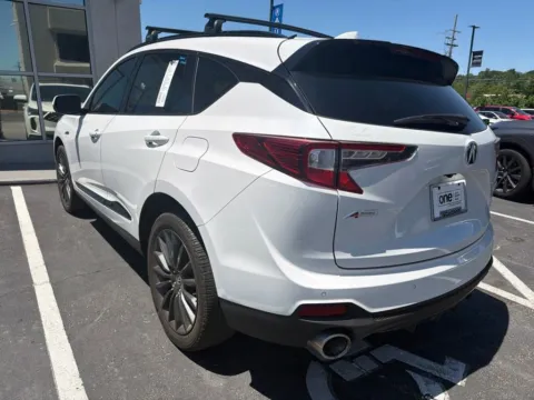 More photos of 2024 Acura RDX w/A-Spec Advance Package at Jay Wolfe Acura, MO