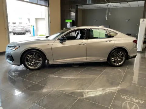 More photos of 2025 Acura TLX w/A-Spec Package at Jay Wolfe Acura, MO