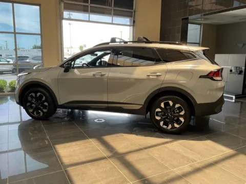More photos of 2024 Kia Sportage X-Line at Jay Wolfe Acura, MO